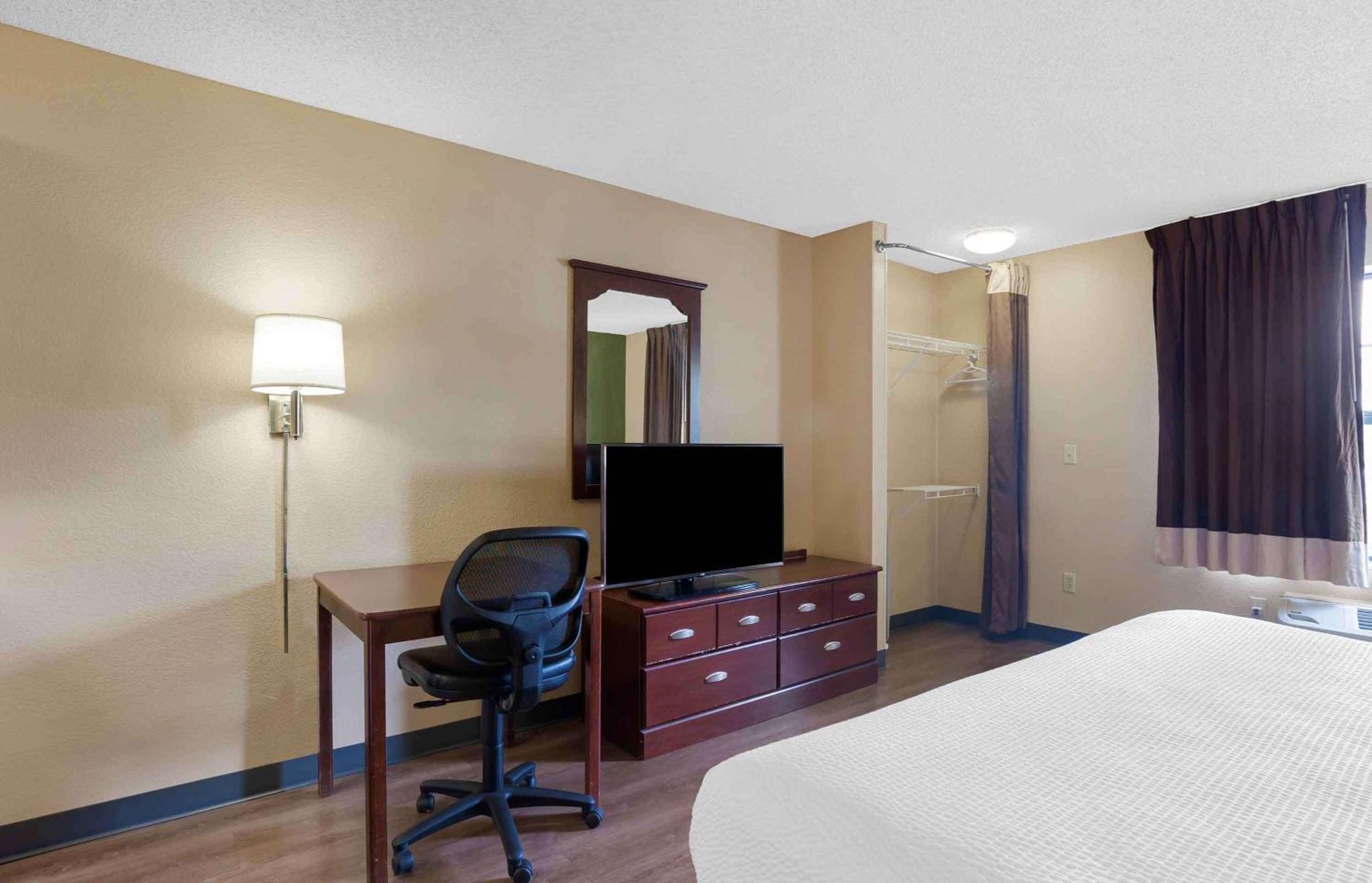 Extended Stay America Suites - Oklahoma City - Airport Zewnętrze zdjęcie