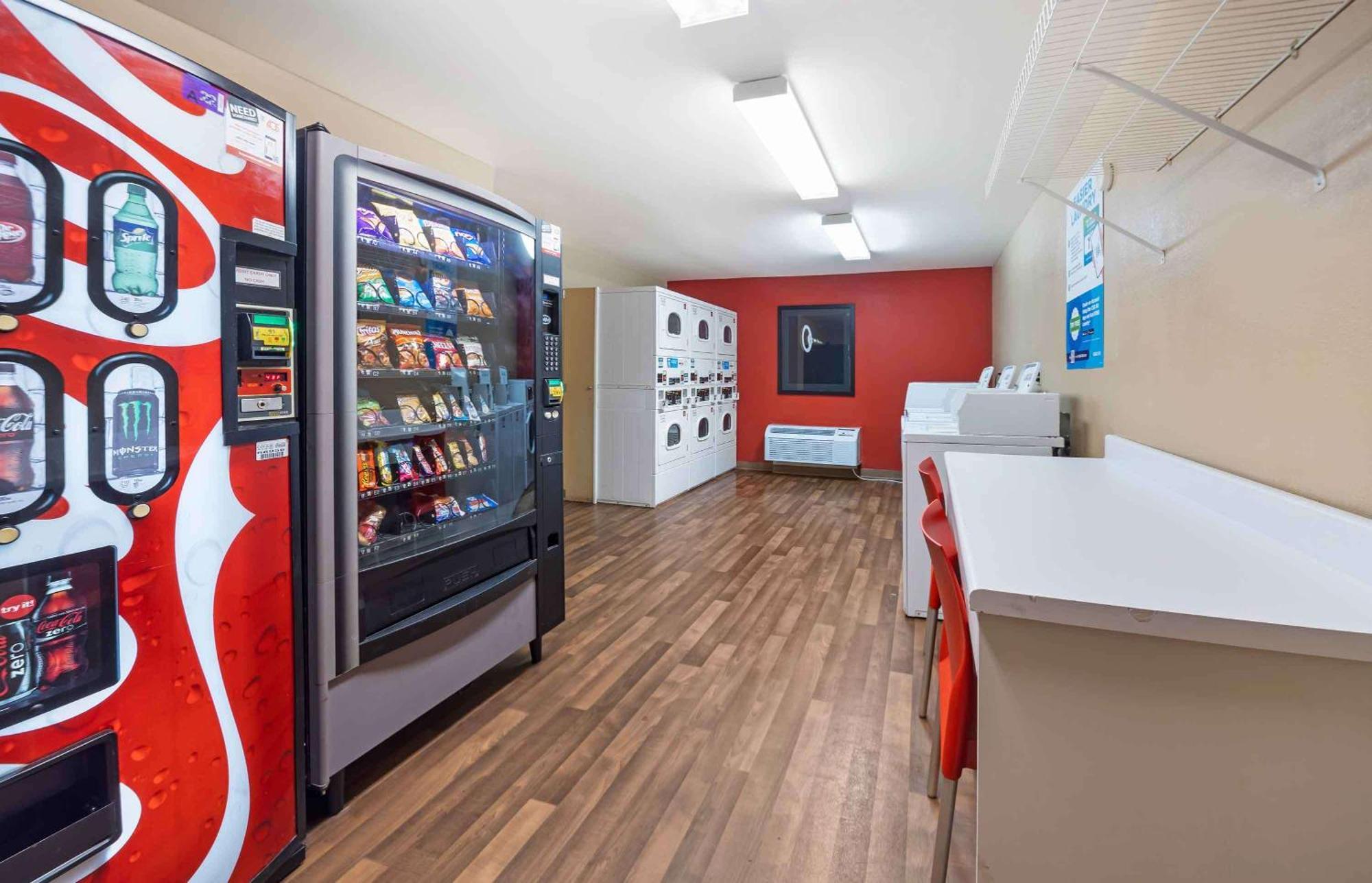 Extended Stay America Suites - Oklahoma City - Airport Zewnętrze zdjęcie